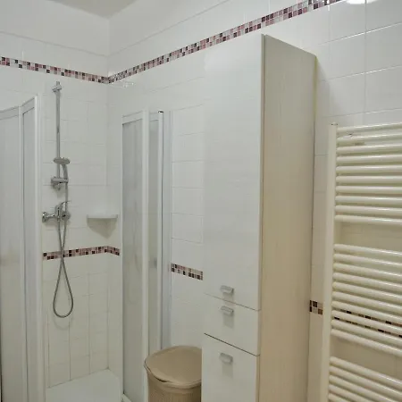 Rose De Mar - Grazioso Con Posto Auto Apartment