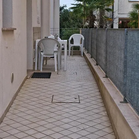 Rose De Mar - Grazioso Con Posto Auto Appartement Grado