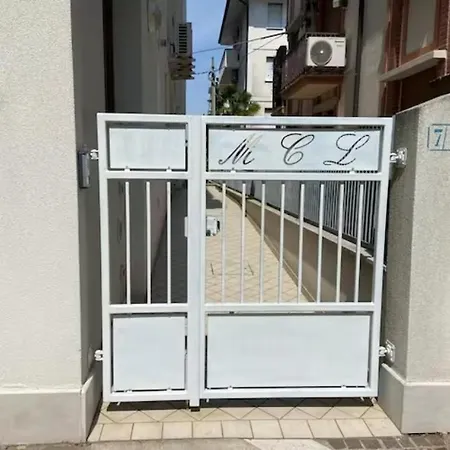 Rose De Mar - Grazioso Con Posto Auto Appartement Grado